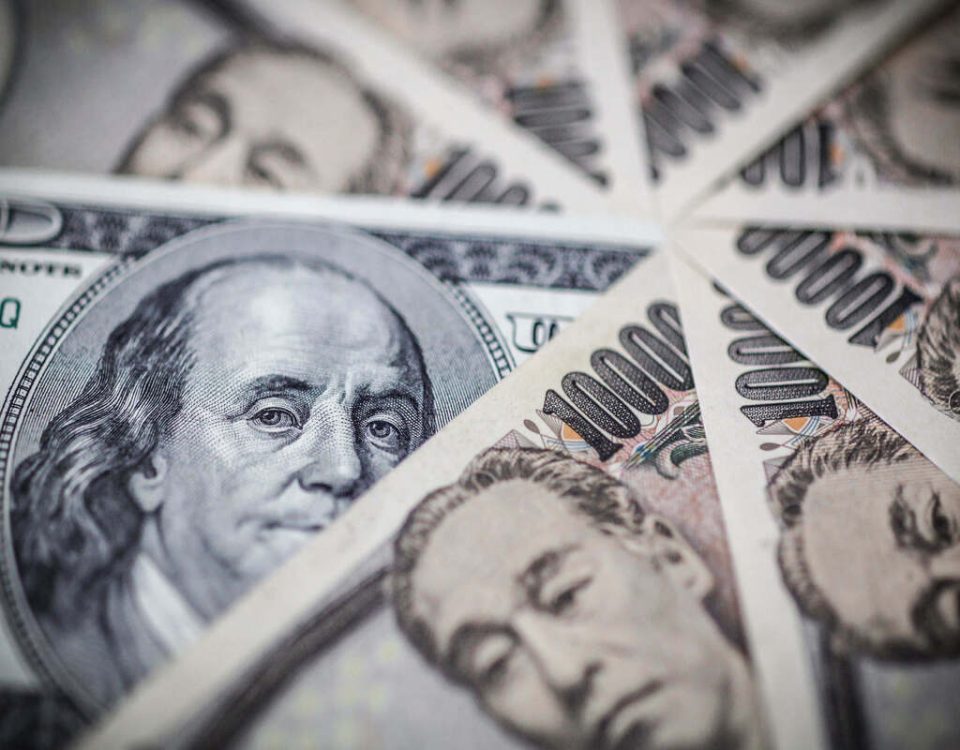 Asia FX Steady, Dollar Retreats from 4-½-Month High Amid Persistent Rate Uncertainty
